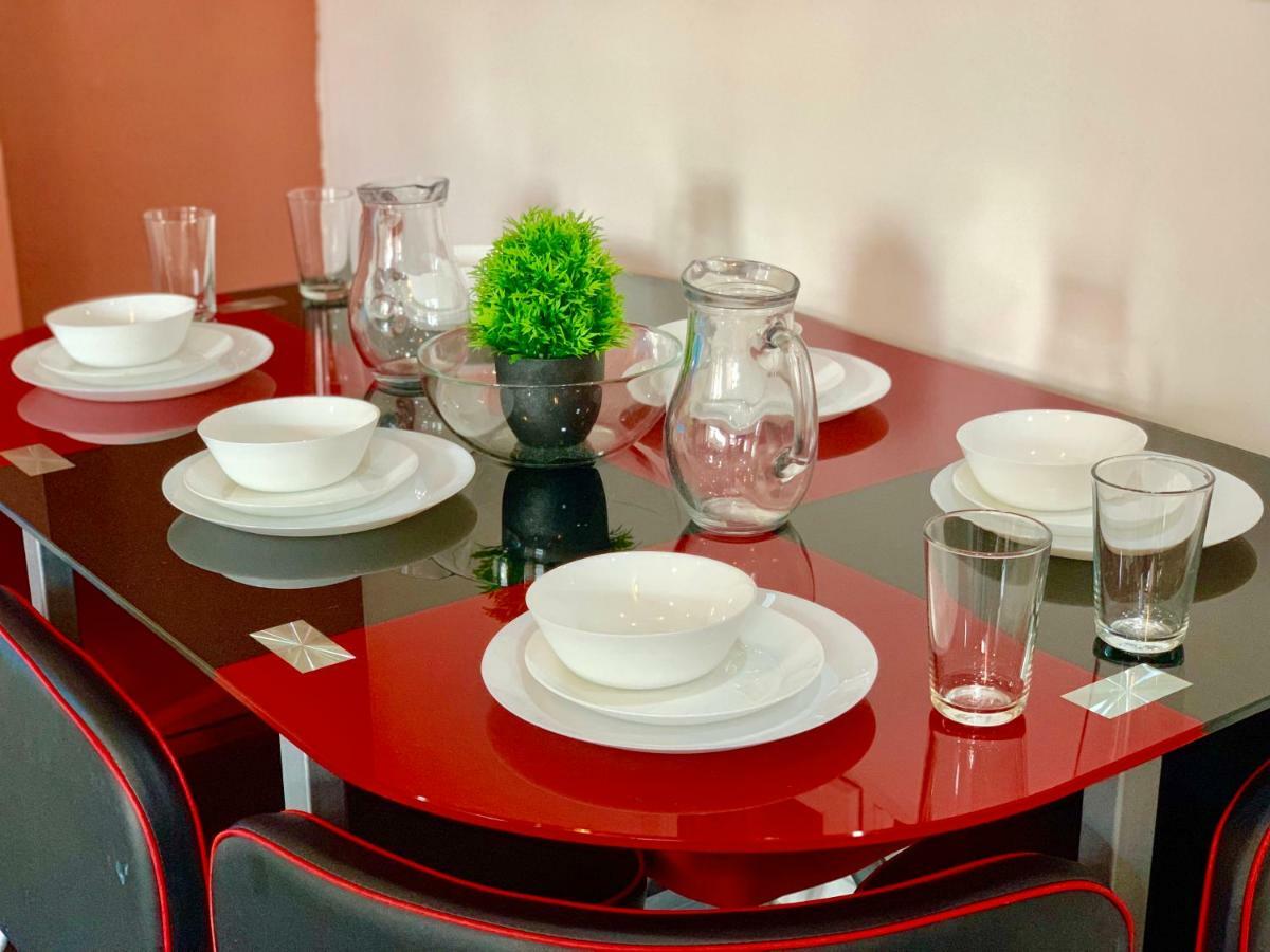 London 2 Bedroom Apartment, Kitchen, Reception And Private Garden Kültér fotó